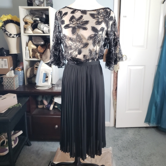 Vintage Made To Order Silk Chiffon Knife Pleat Skirt Sheer Classic Old Money 2/4 - Picture 10 of 10